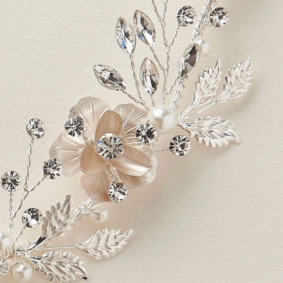 Dareth Colburn Floral & Pearl Hair Vine main image 7